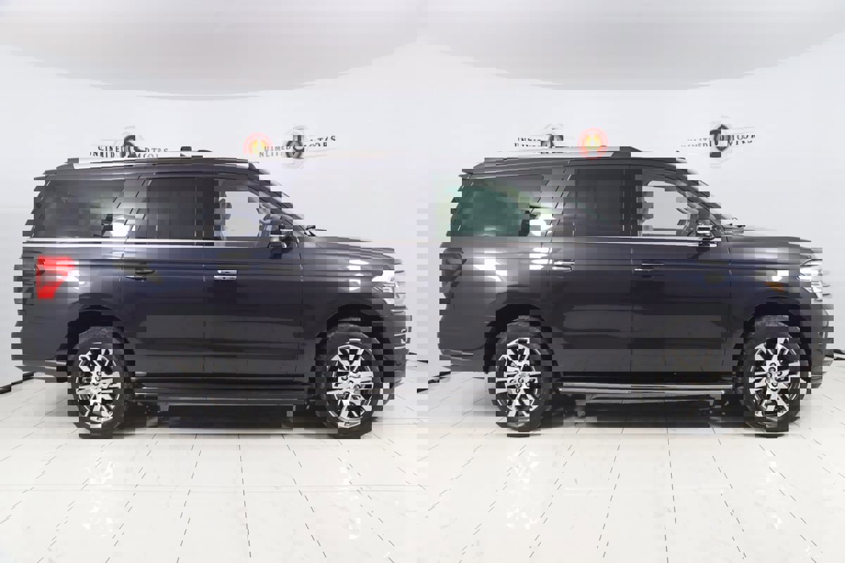 Used 2022 Ford Expedition Max Limited image 2