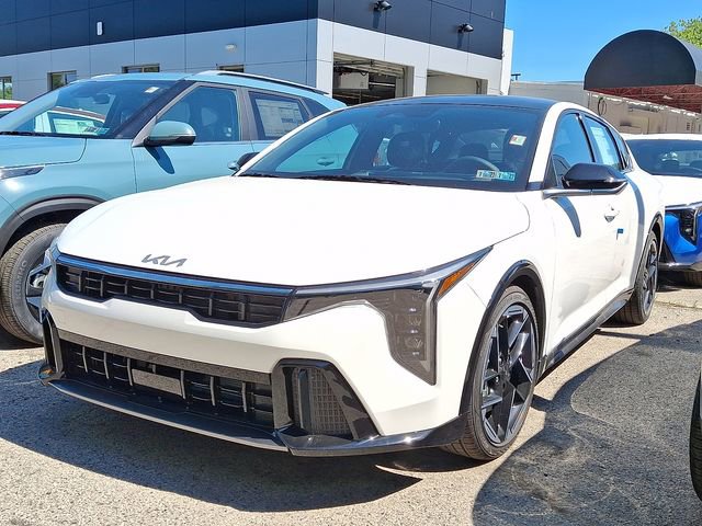 New 2026 Kia K4 GT-Line FWD image 3