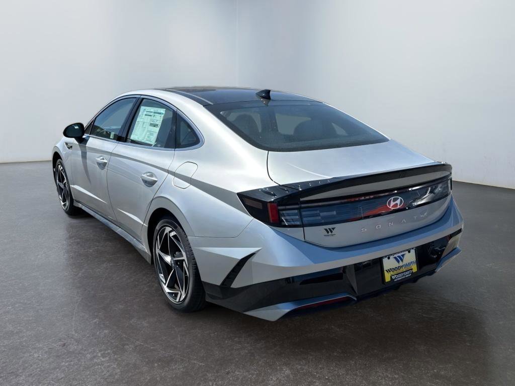 New 2024 Hyundai Sonata SEL w/ Convenience Package image 8