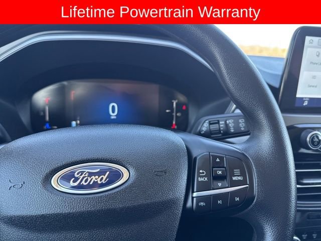 Used 2025 Ford Escape Active AWD/4WD image 12
