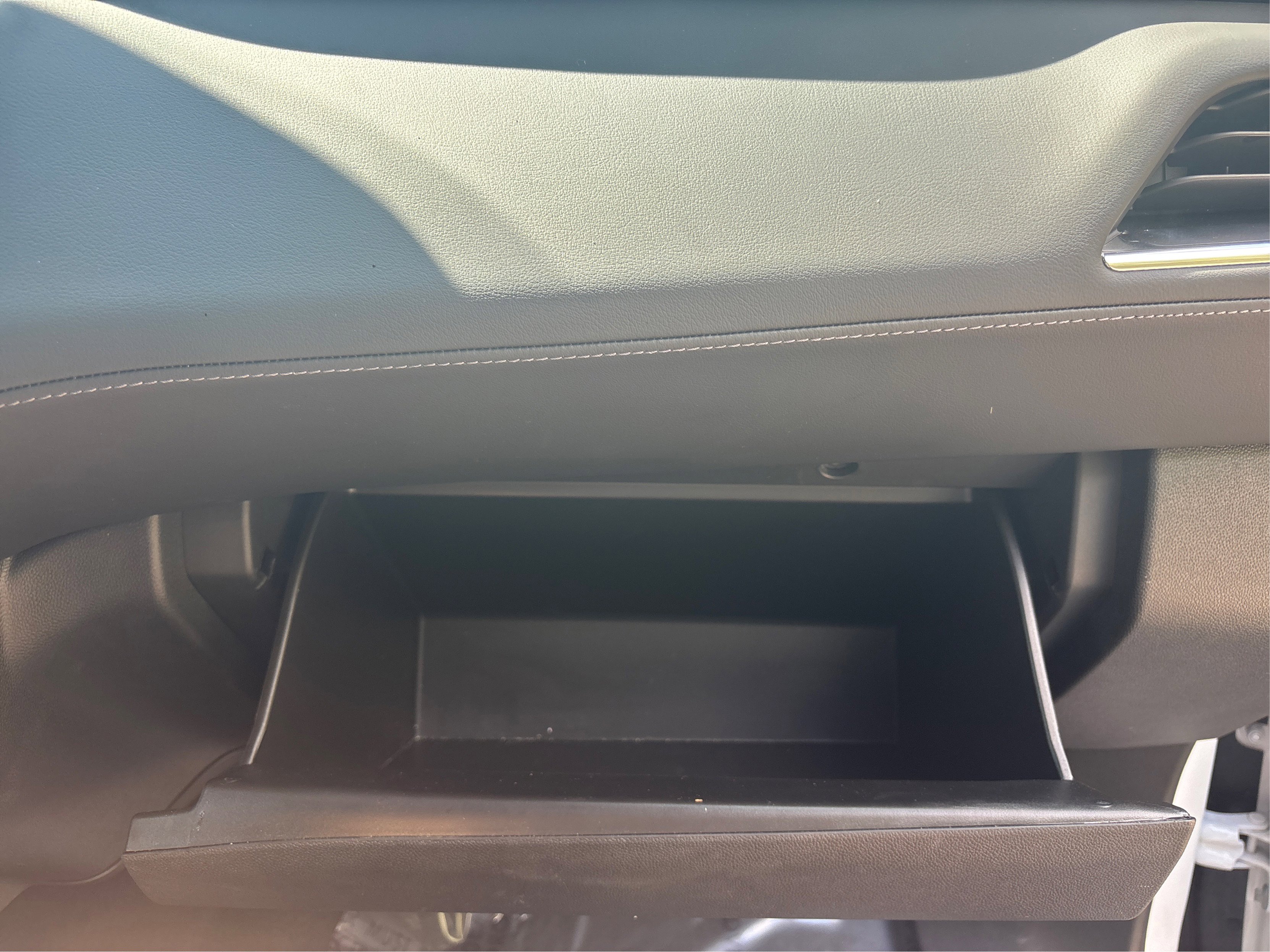 Used 2023 Chevrolet Suburban LS image 62