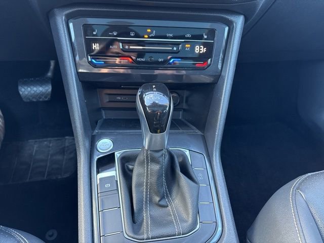 Used 2024 Volkswagen Tiguan SE image 16