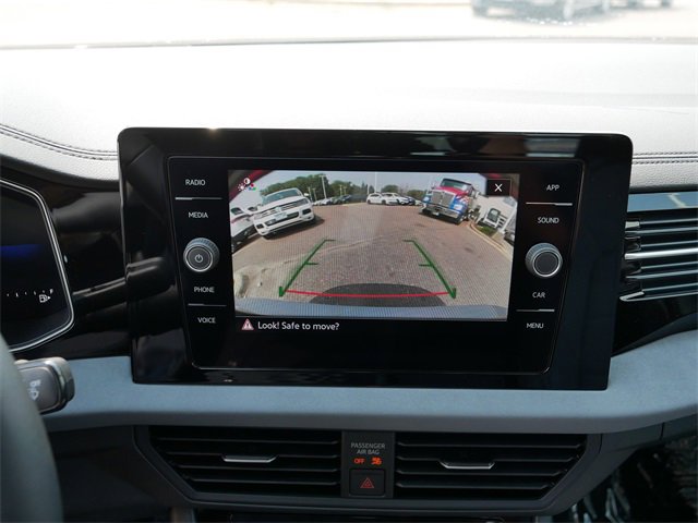 New 2025 Volkswagen Jetta SE image 12