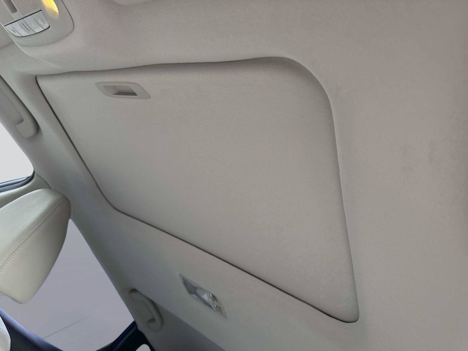 Used 2018 Nissan Rogue Sport SL w/ SL Premium Package FWD image 31
