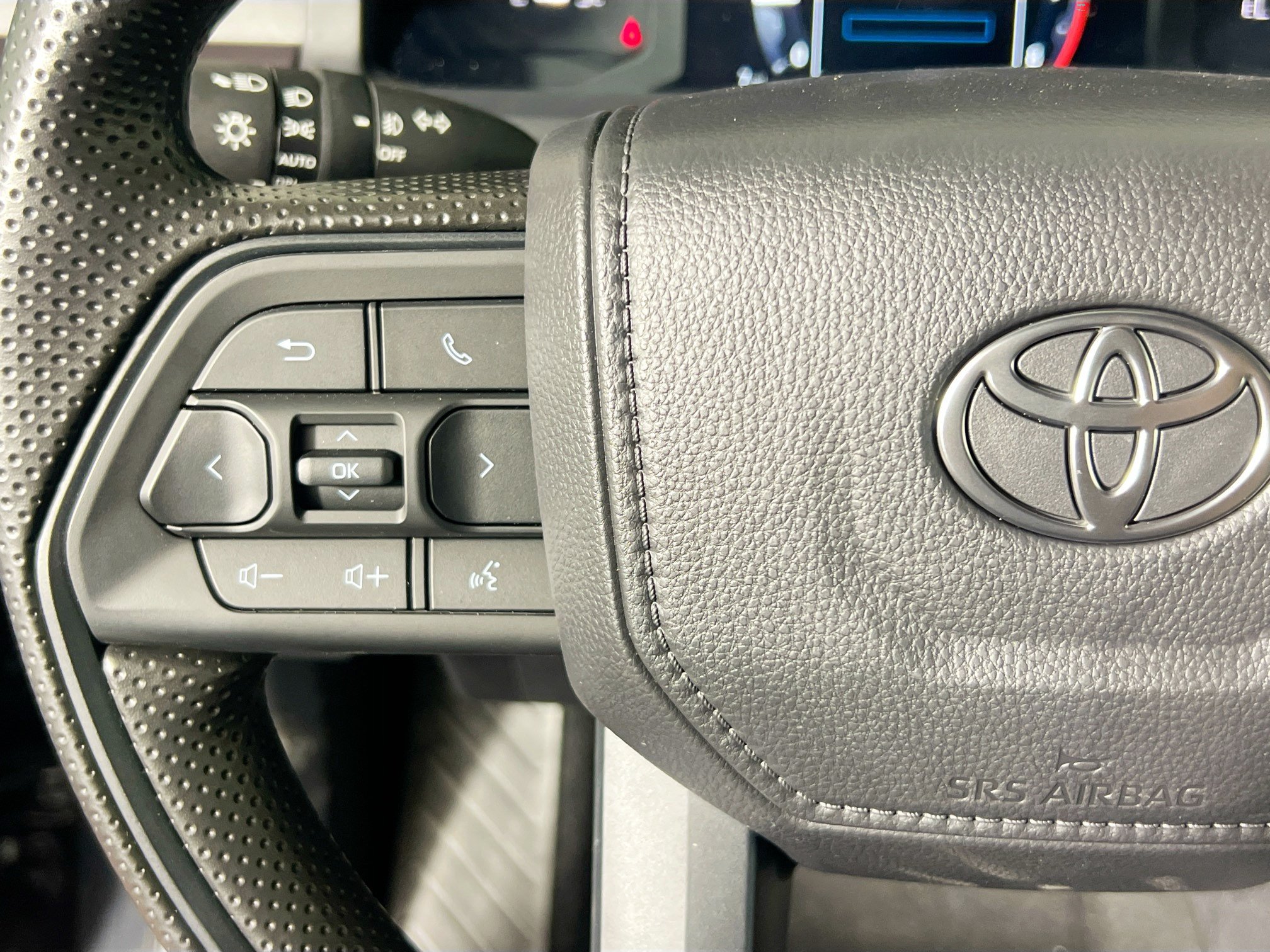 New 2026 Toyota Tacoma SR5 RWD image 18