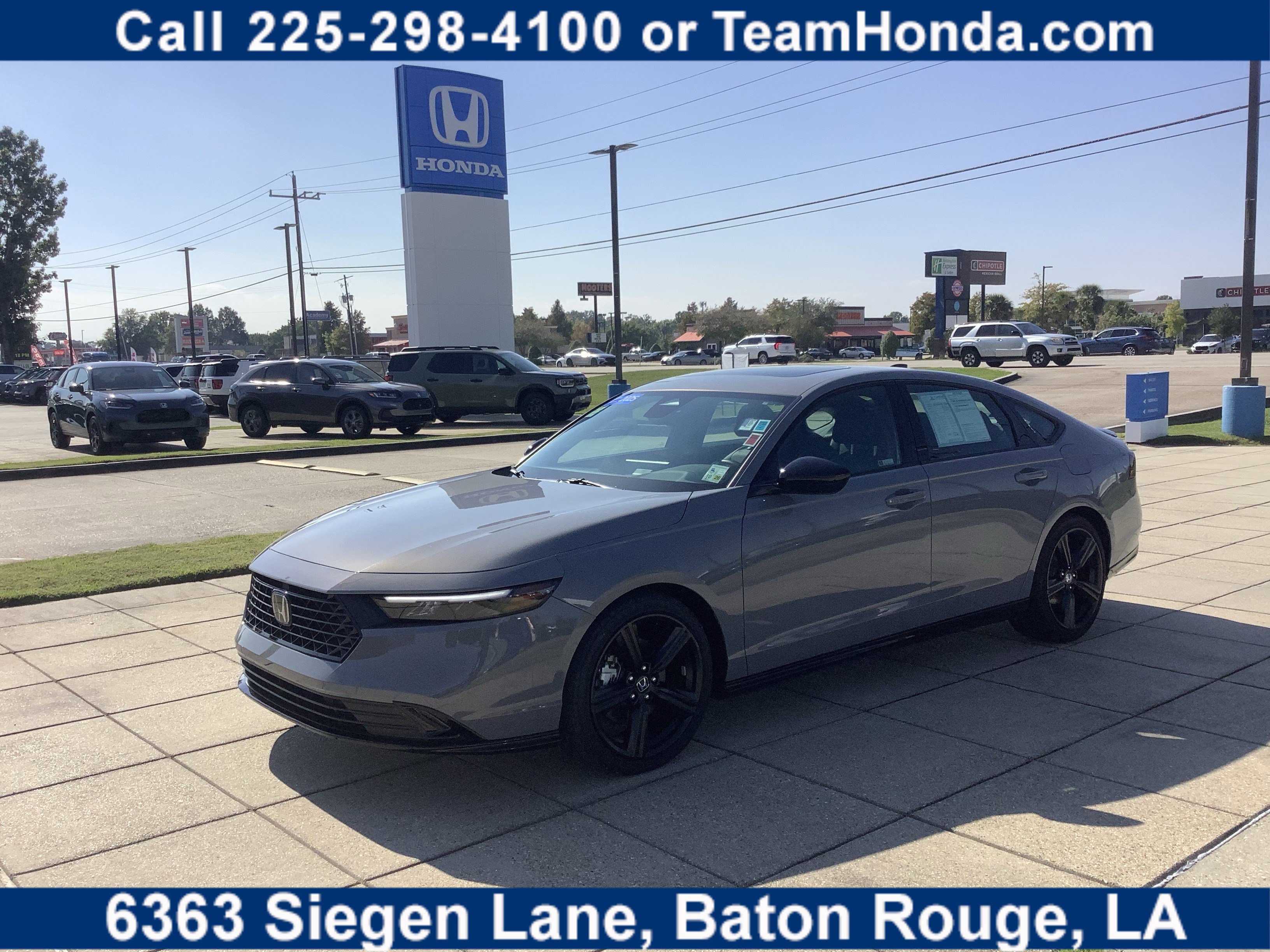 Certified 2025 Honda Accord Sport image 1