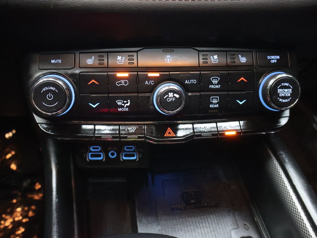 Used 2021 Dodge Durango R/T w/ Blacktop Package RWD image 27