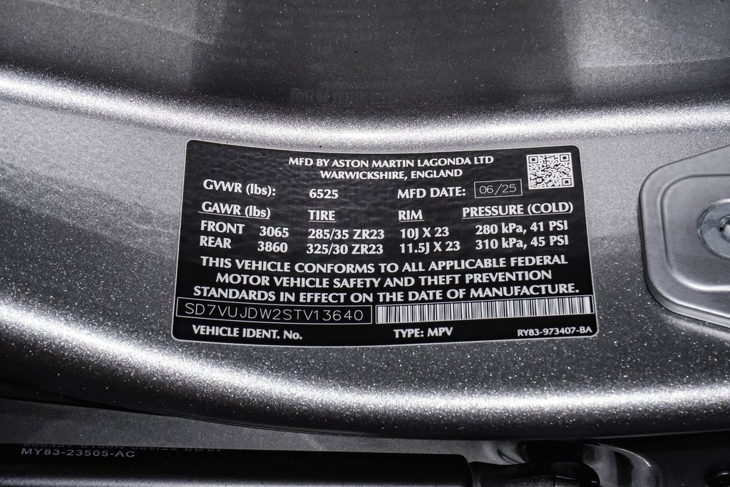 New 2025 Aston Martin DBX 707 image 37