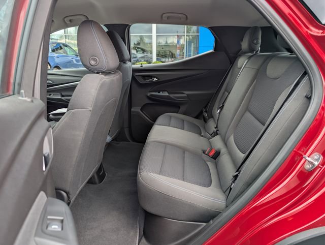 Used 2023 Chevrolet Bolt EUV LT w/ Comfort Package FWD image 15