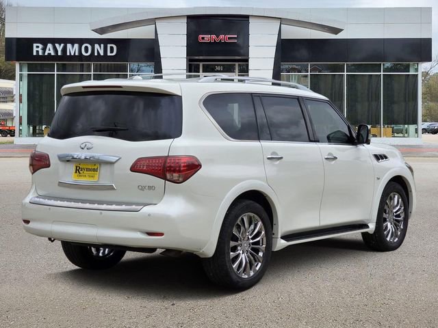 Used 2017 INFINITI QX80 2WD w/ Deluxe Technology Package image 4