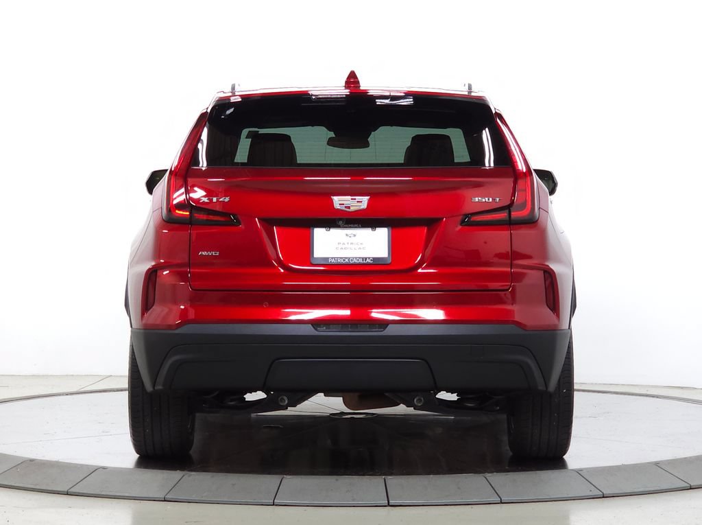 Certified 2024 Cadillac XT4 Luxury w/ Cold Weather Package AWD/4WD image 4