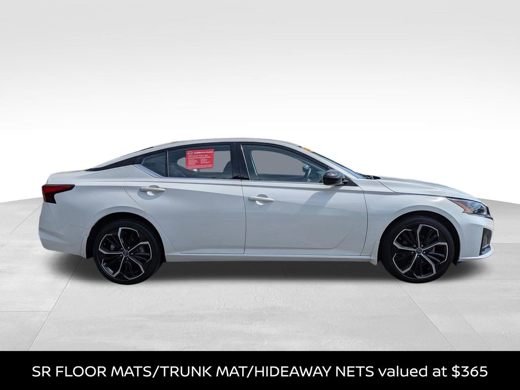 Certified 2023 Nissan Altima 2.5 SR AWD/4WD image 6