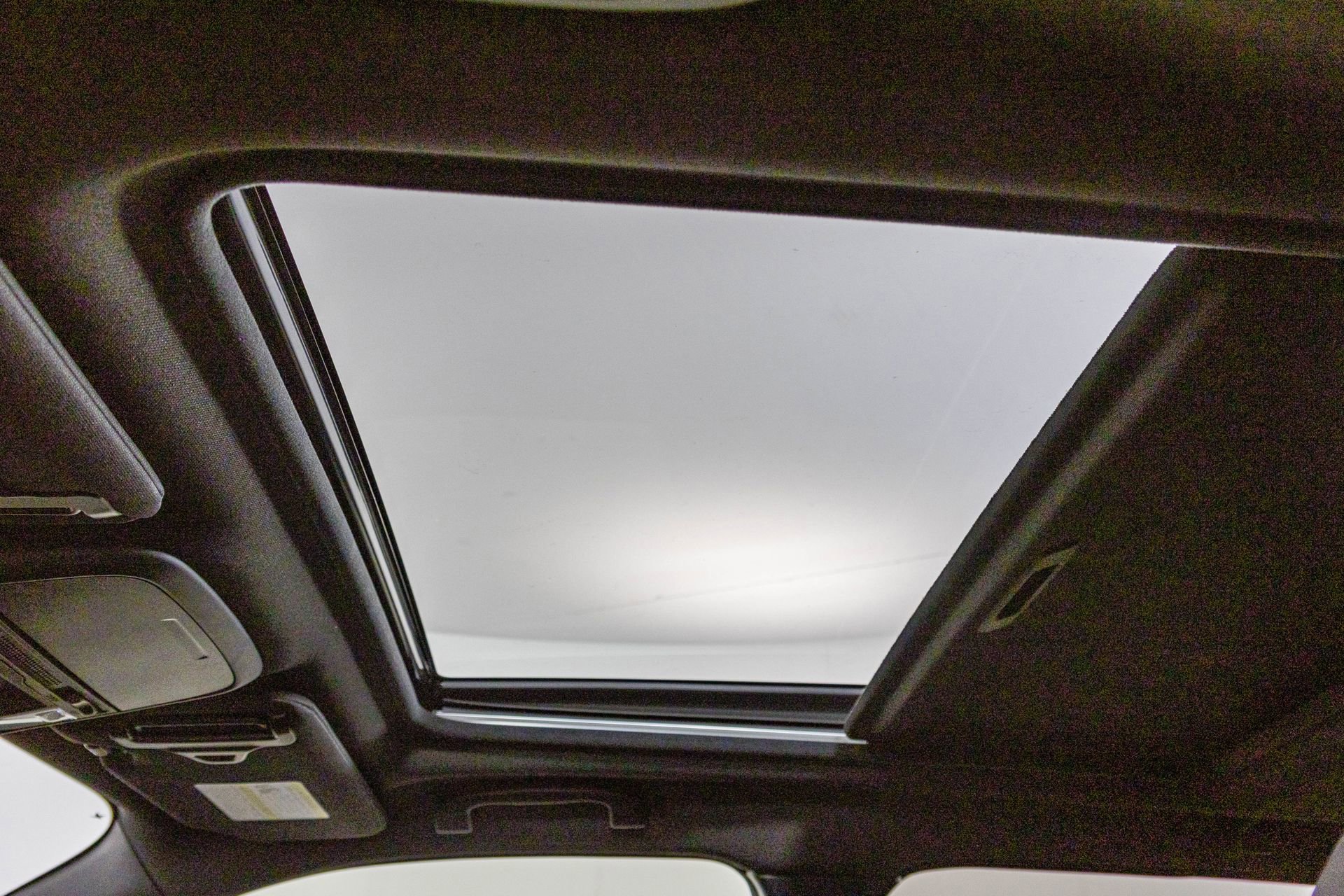 Used 2025 Subaru Forester Touring image 25