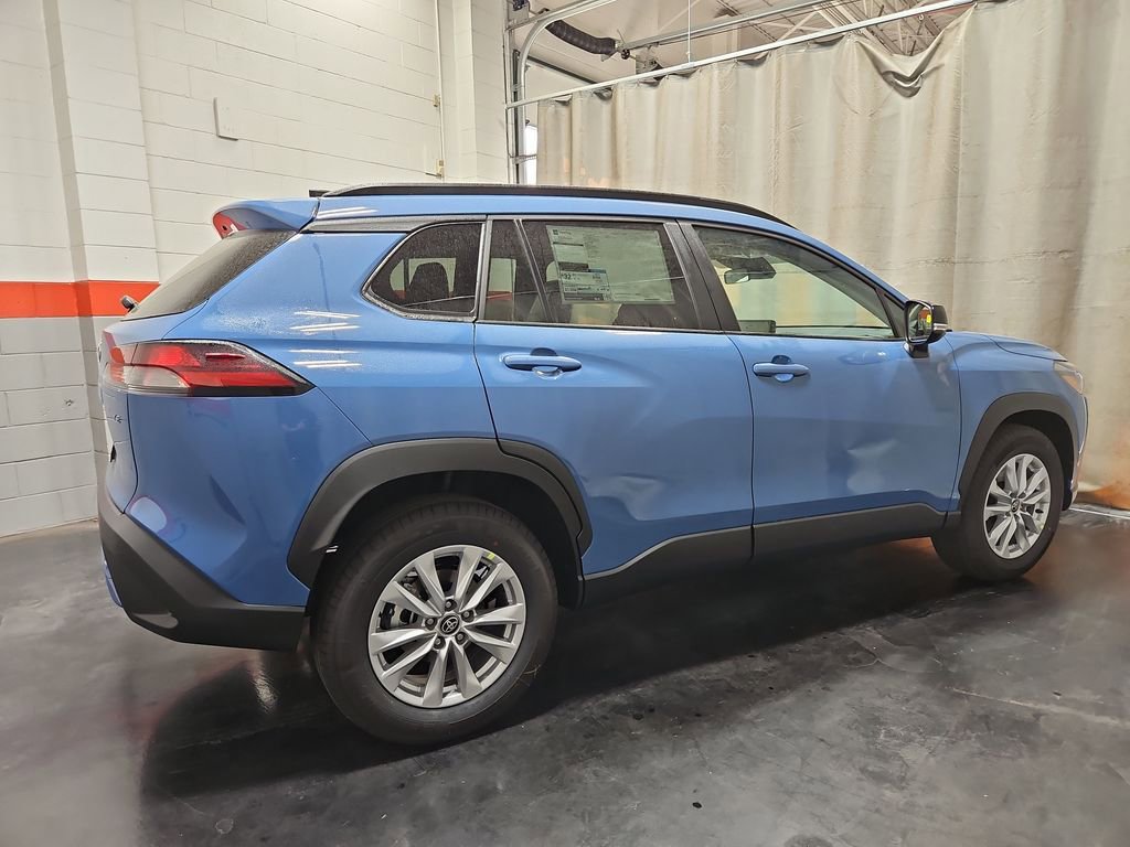 New 2026 Toyota Corolla Cross LE image 8