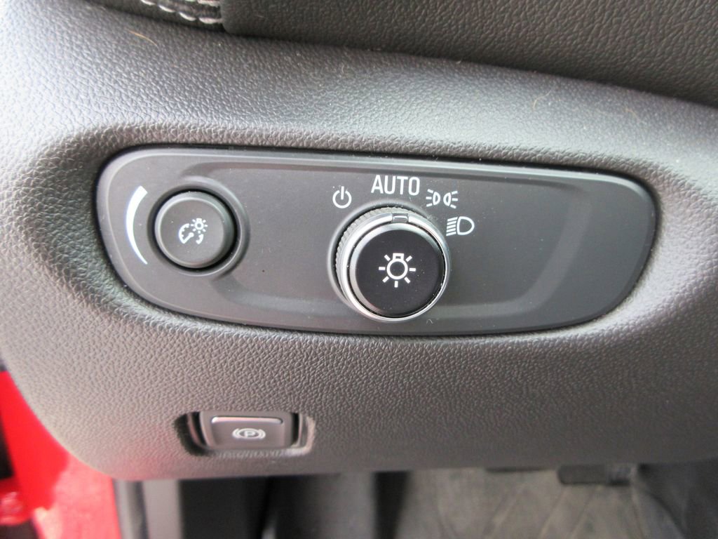 Used 2023 Chevrolet Blazer LT w/ Convenience Package FWD image 22
