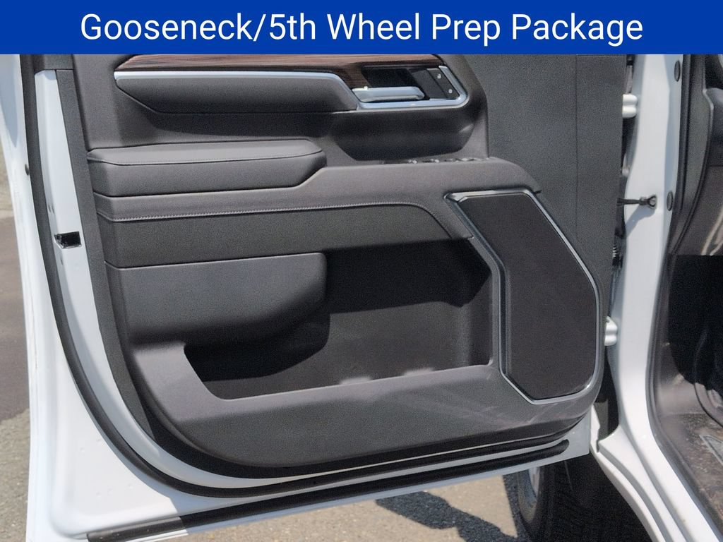 New 2026 Chevrolet Silverado 3500 LT w/ All Star Edition AWD/4WD image 18