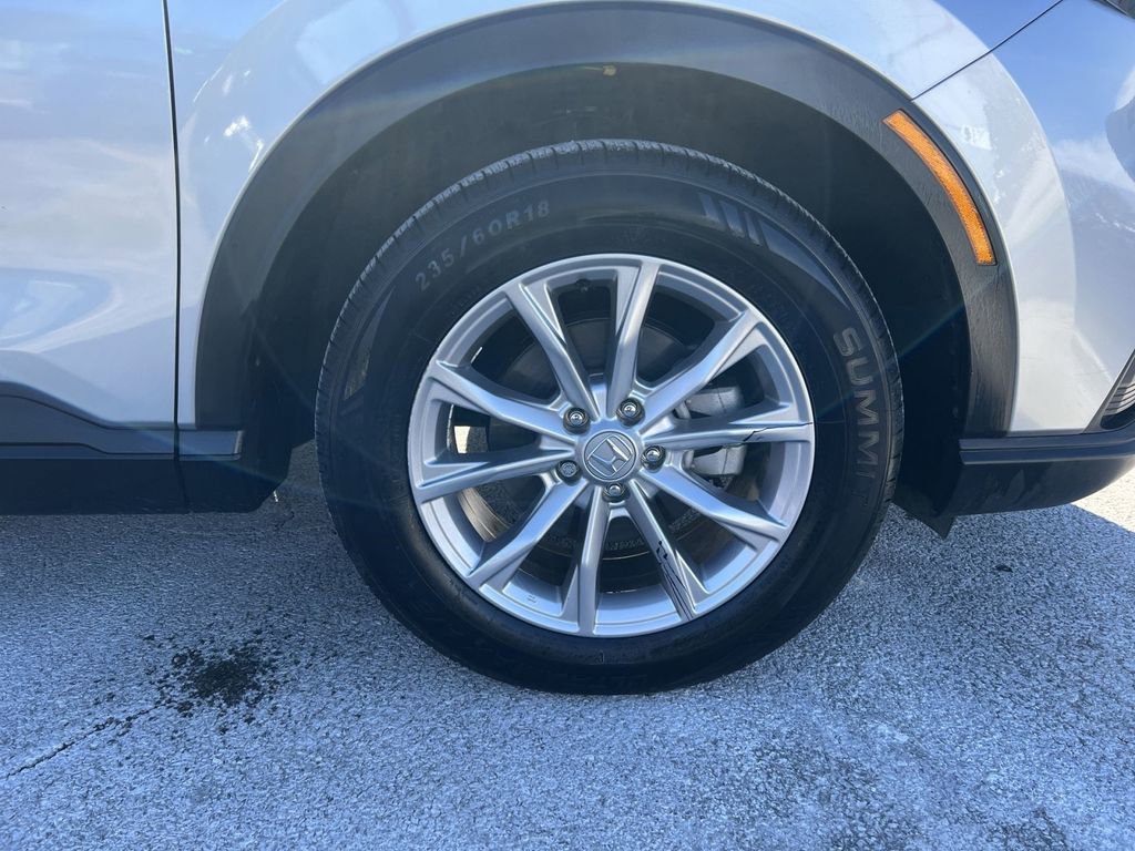 Used 2025 Honda CR-V EX image 12