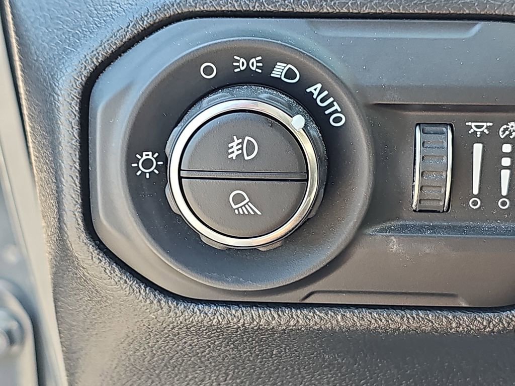 Used 2022 Jeep Gladiator Mojave w/ LED Lighting Group AWD/4WD image 29