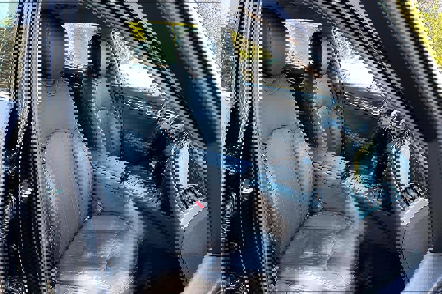 Used 2019 Genesis G80 3.8 image 8