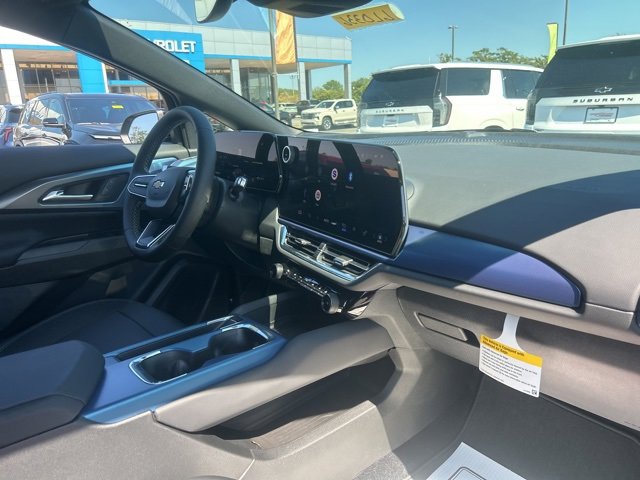 New 2026 Chevrolet Equinox EV LT image 33