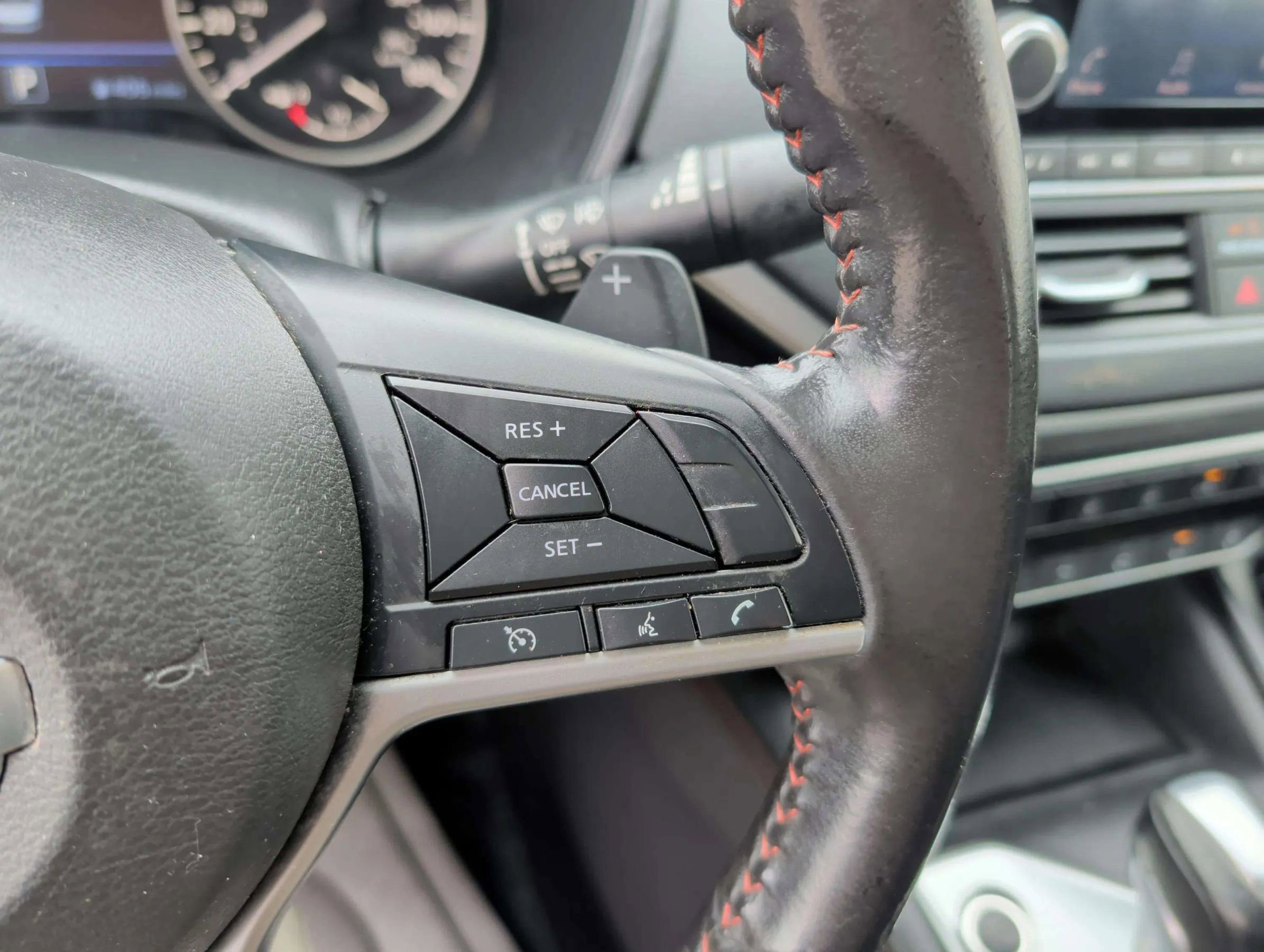 Used 2022 Nissan Altima 2.0 SR image 22