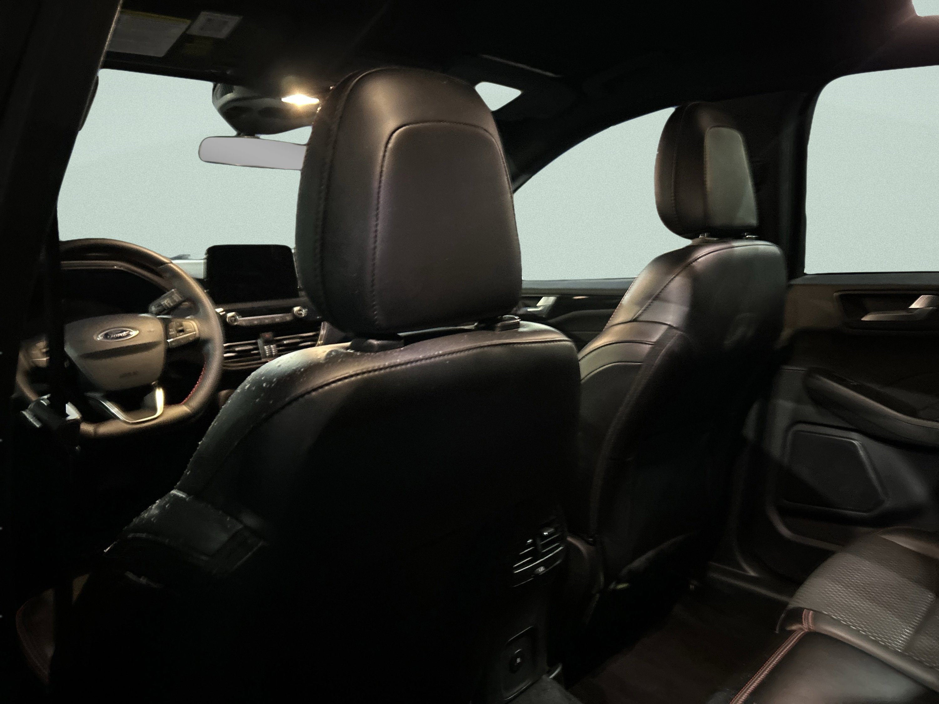 Used 2024 Ford Escape ST-Line image 13