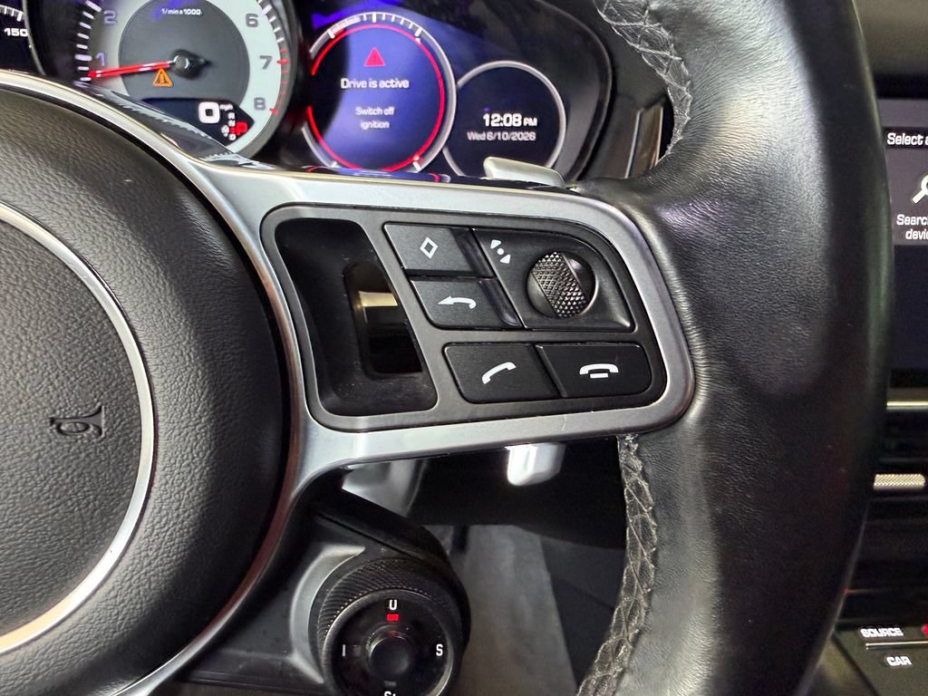 Certified 2021 Porsche Cayenne Coupe AWD/4WD image 17