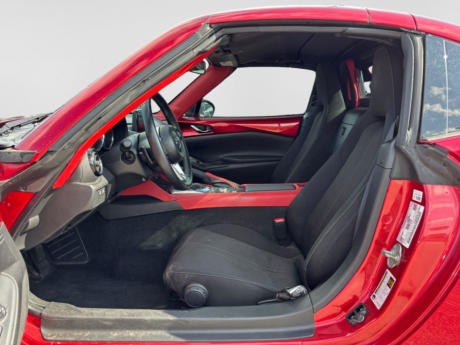 Used 2020 MAZDA MX-5 Miata RF Club RWD image 10