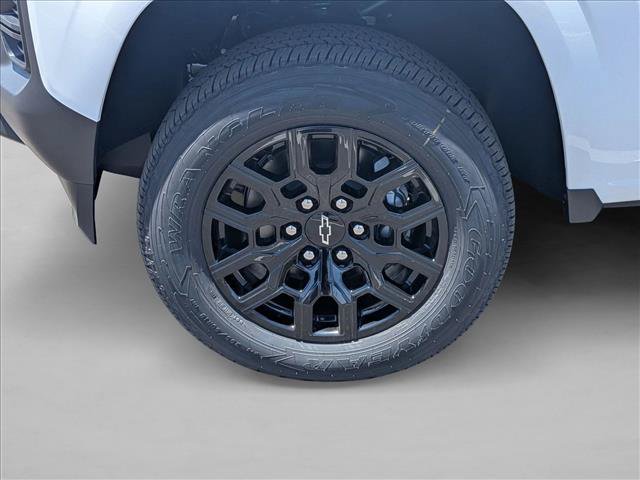 New 2026 Chevrolet Colorado W/T w/ WT Custom Package AWD/4WD image 10