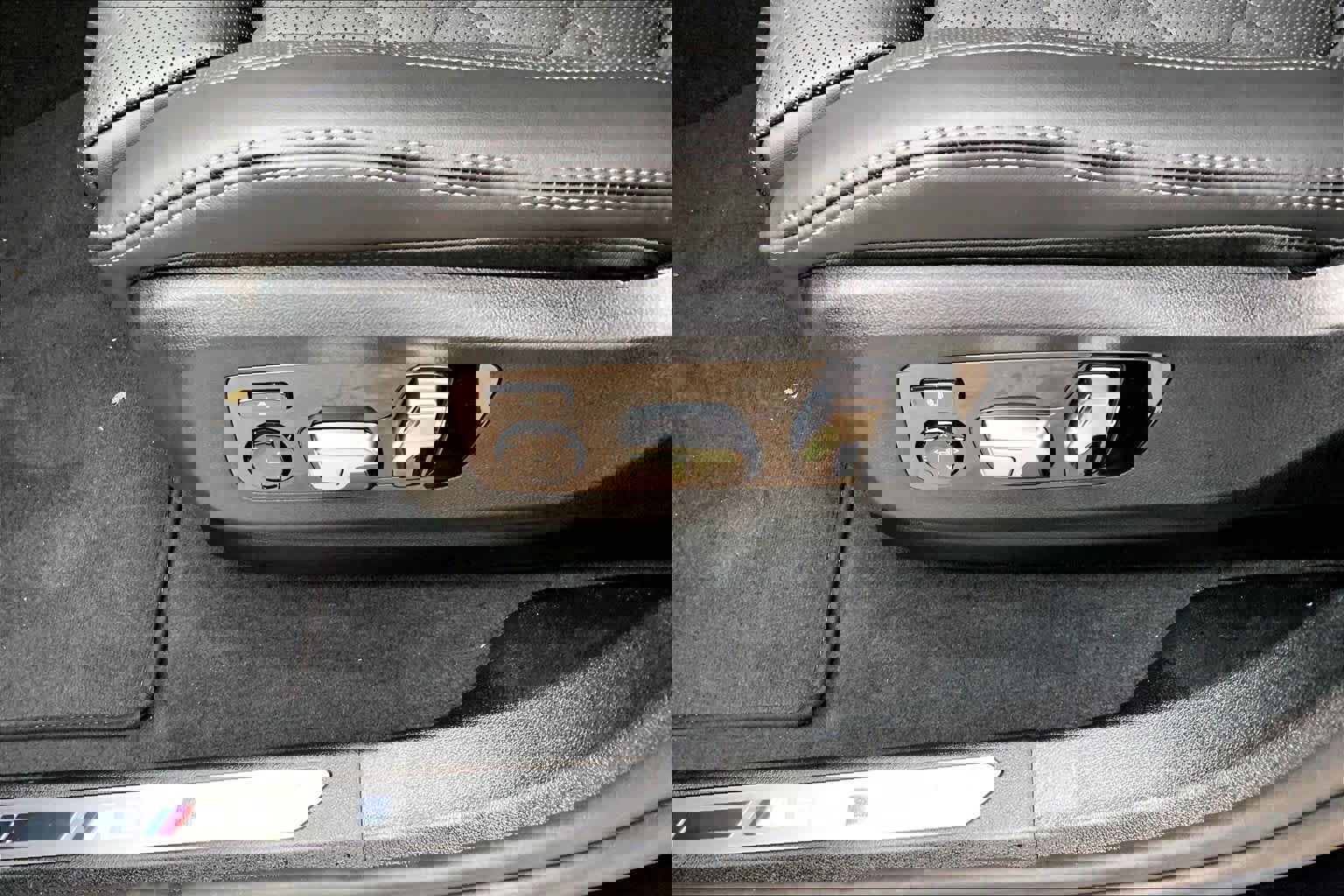 New 2026 BMW X6 M60i image 16