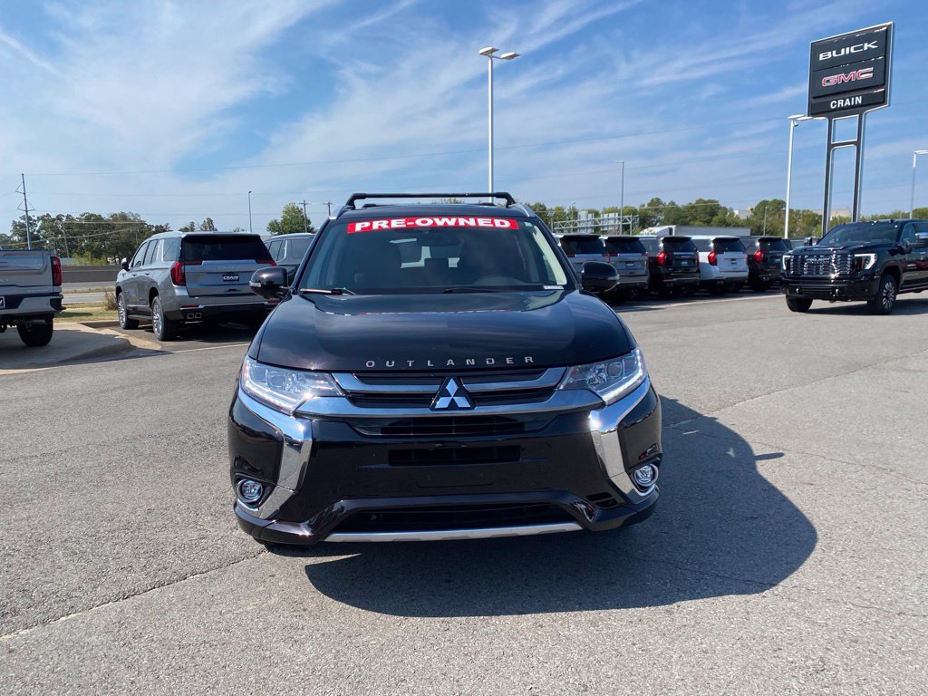 Used 2018 Mitsubishi Outlander GT AWD/4WD image 2