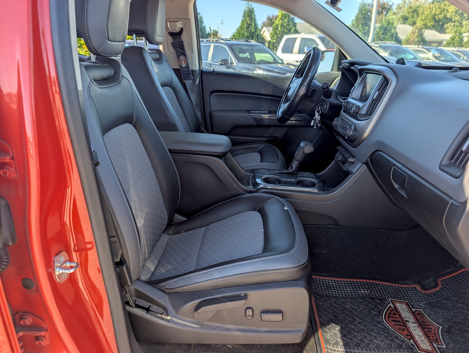 Used 2016 Chevrolet Colorado Z71 AWD/4WD image 28