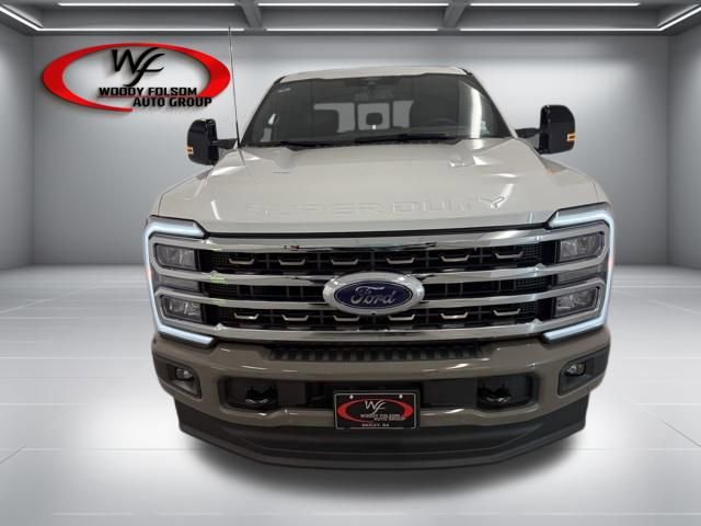 New 2026 Ford F250 4x4 Crew Cab Super Duty image 2