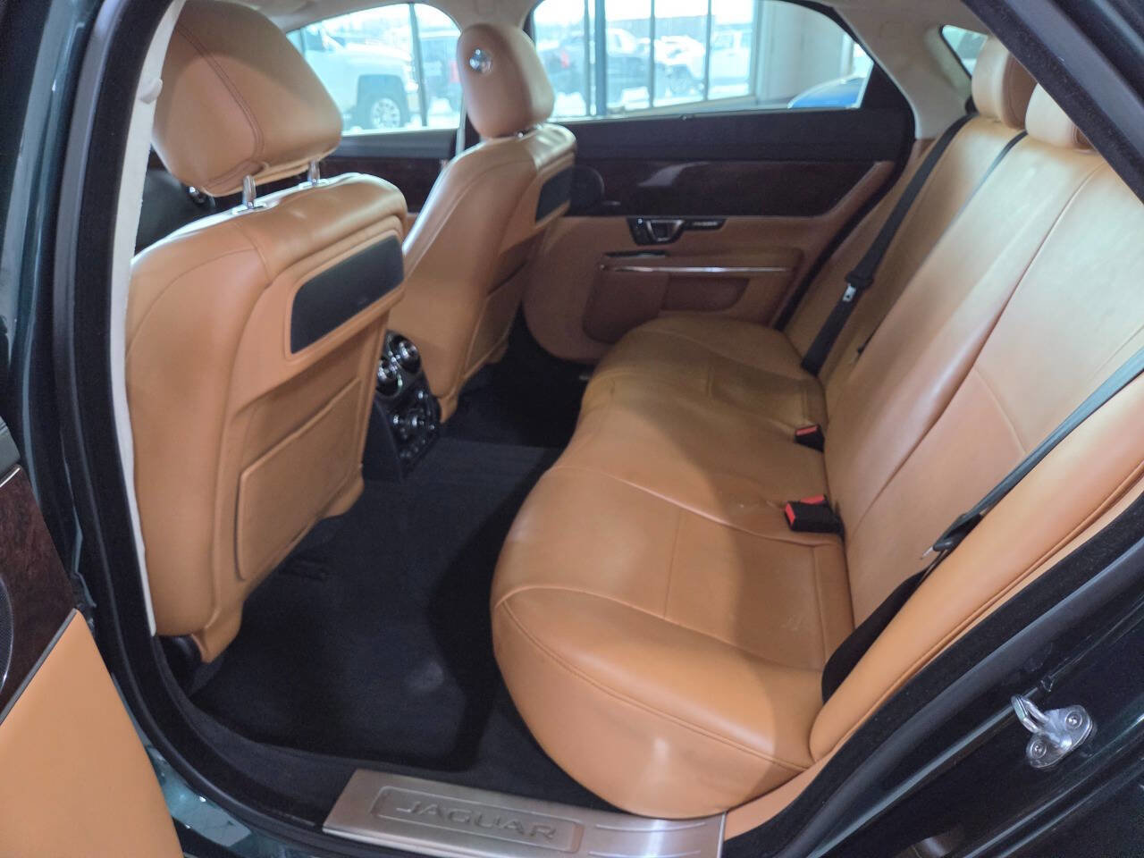 Used 2016 Jaguar XJ L Portfolio AWD/4WD image 18