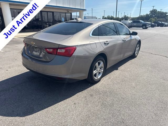 Used 2023 Chevrolet Malibu LT FWD image 3