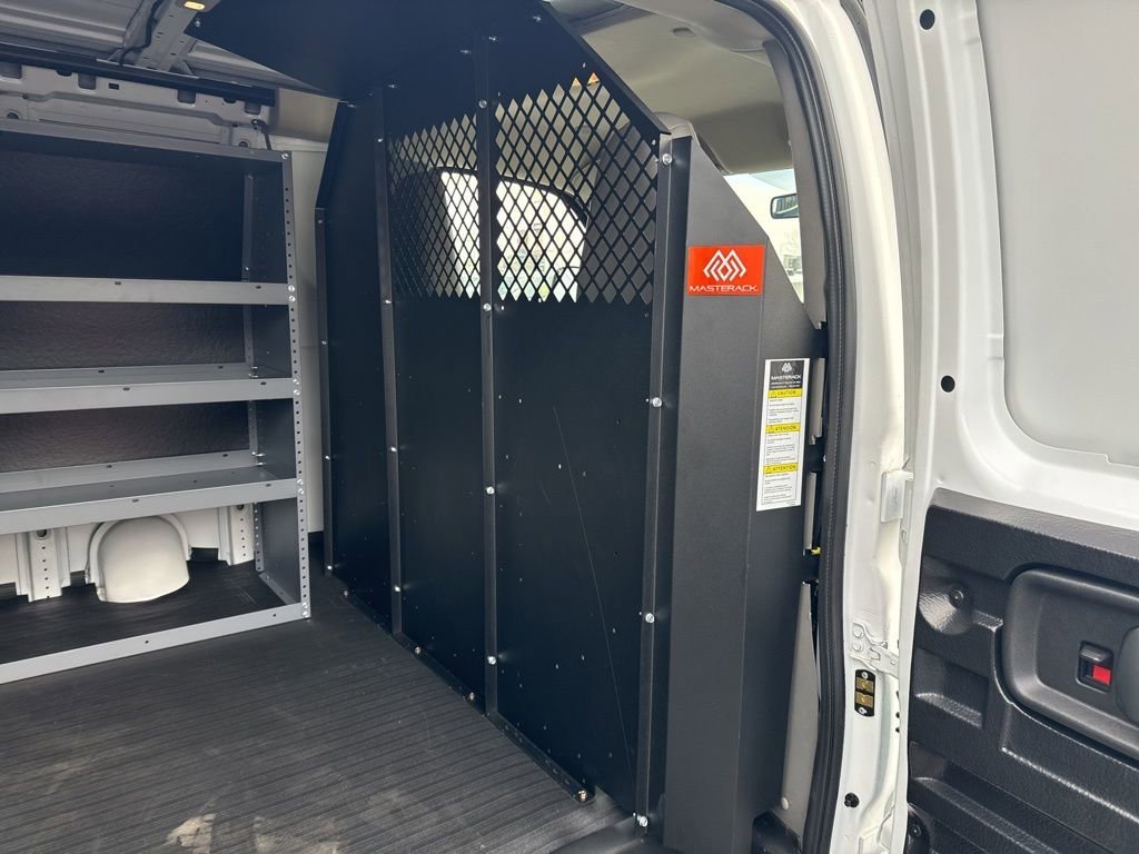 New 2025 GMC Savana 2500 Work Van w/ Enhanced Convenience Package image 28