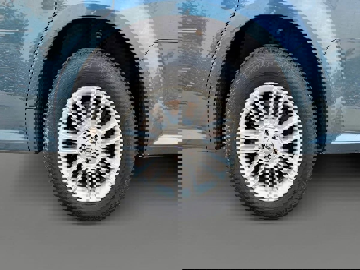 Used 2016 Ford Flex SEL image 24