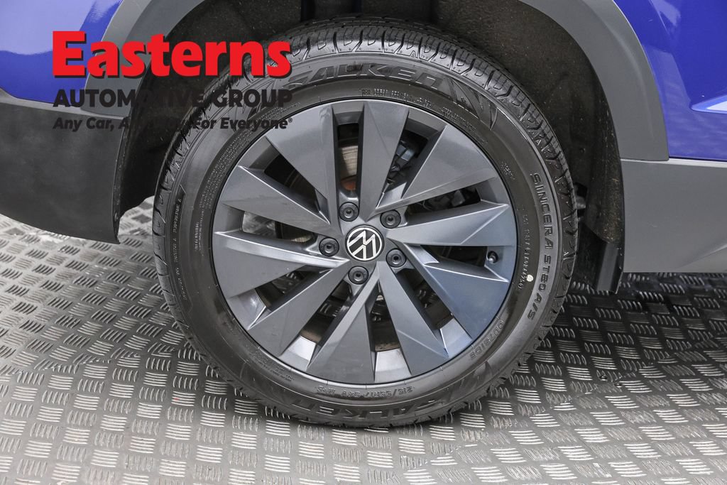 Used 2024 Volkswagen Taos S FWD image 28