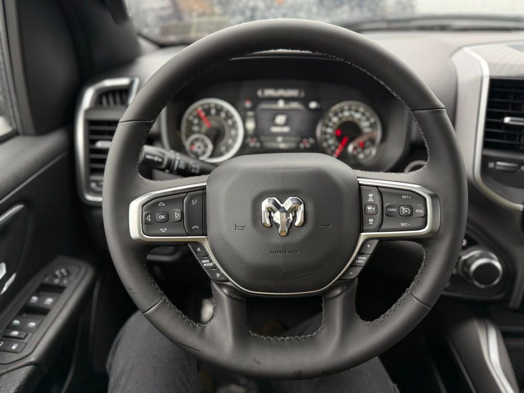 New 2025 RAM 1500 Big Horn AWD/4WD image 15