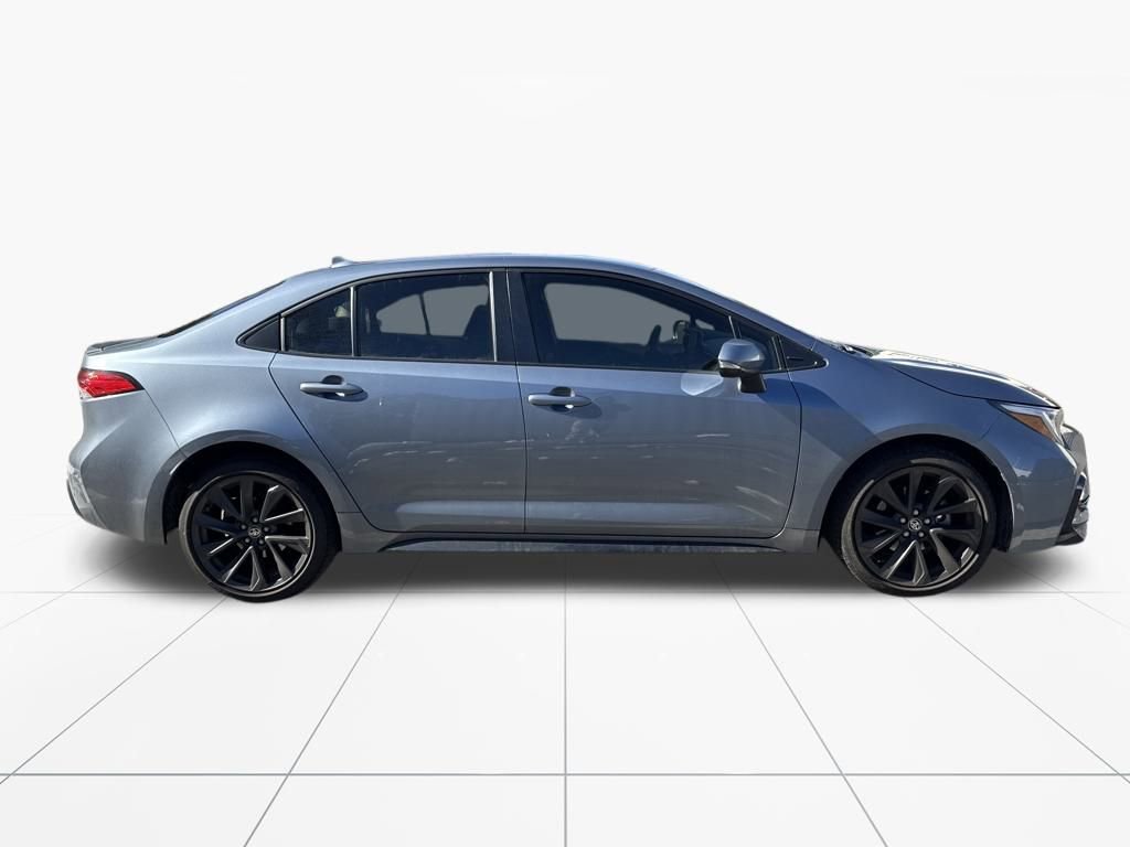 Used 2023 Toyota Corolla SE image 9
