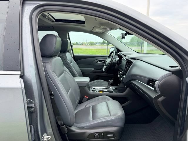 Certified 2019 Chevrolet Traverse Premier w/ LPO, Floor Liner Package AWD/4WD image 11