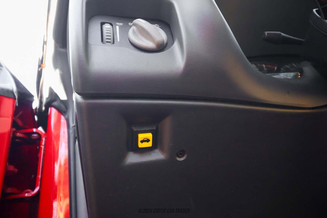 Used 1997 Pontiac Firebird Coupe w/ Opt Pkg image 38