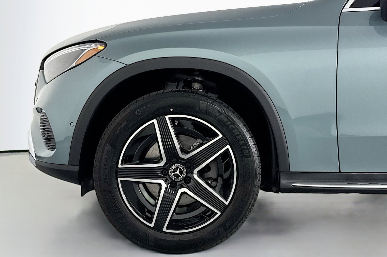 New 2026 Mercedes-Benz GLC 300 image 9