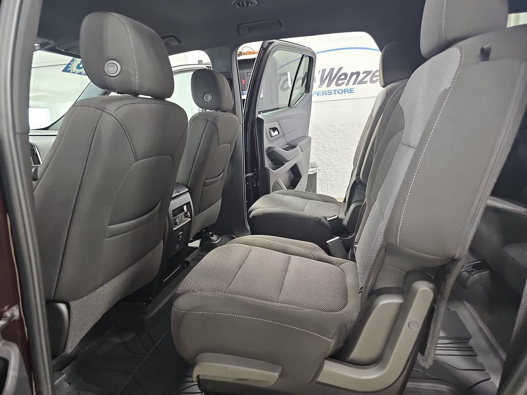 Certified 2023 Chevrolet Traverse LT FWD image 21