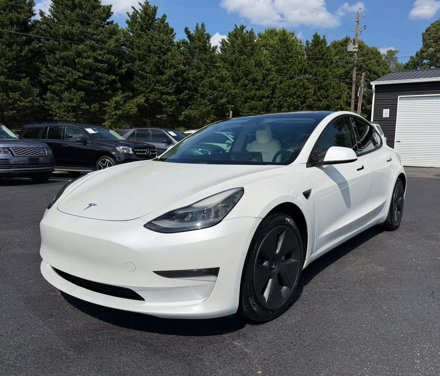 Used 2021 Tesla Model 3 Standard Range Plus RWD image 3