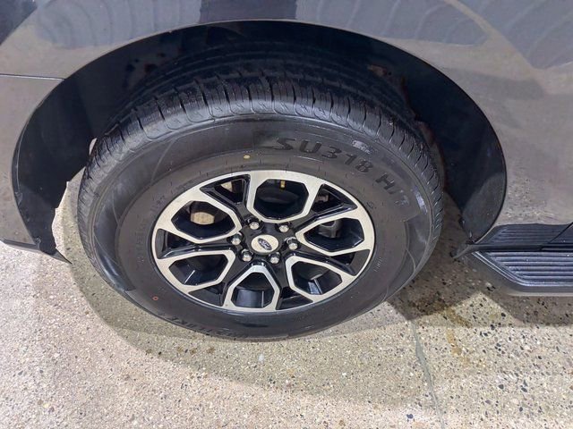 Used 2024 Ford Expedition XLT image 32