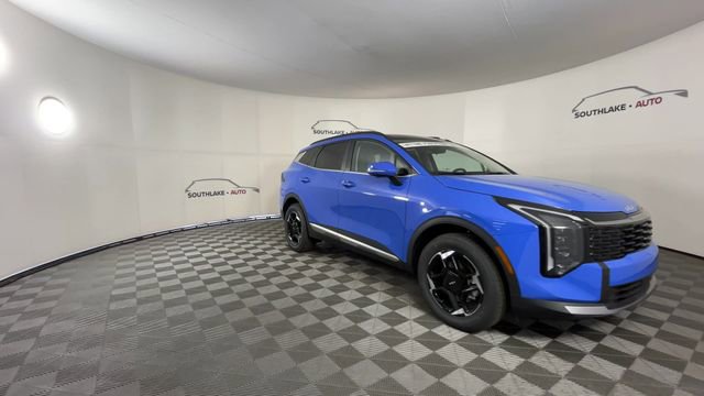 Certified 2026 Kia Sportage EX w/ EX Panorama Roof Package image 2