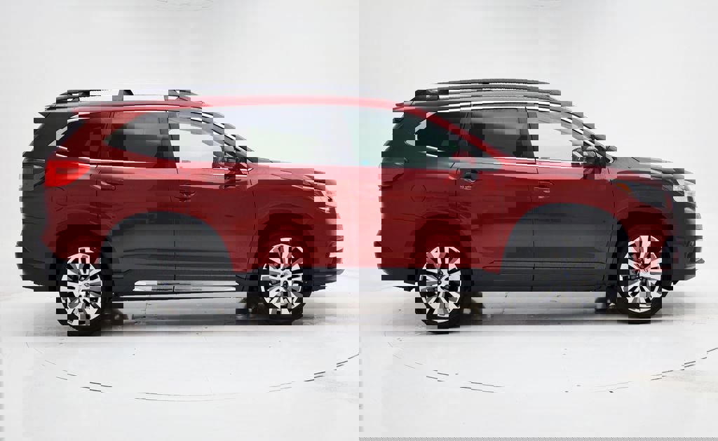 Used 2022 Subaru Ascent Limited w/ Technology Package image 3