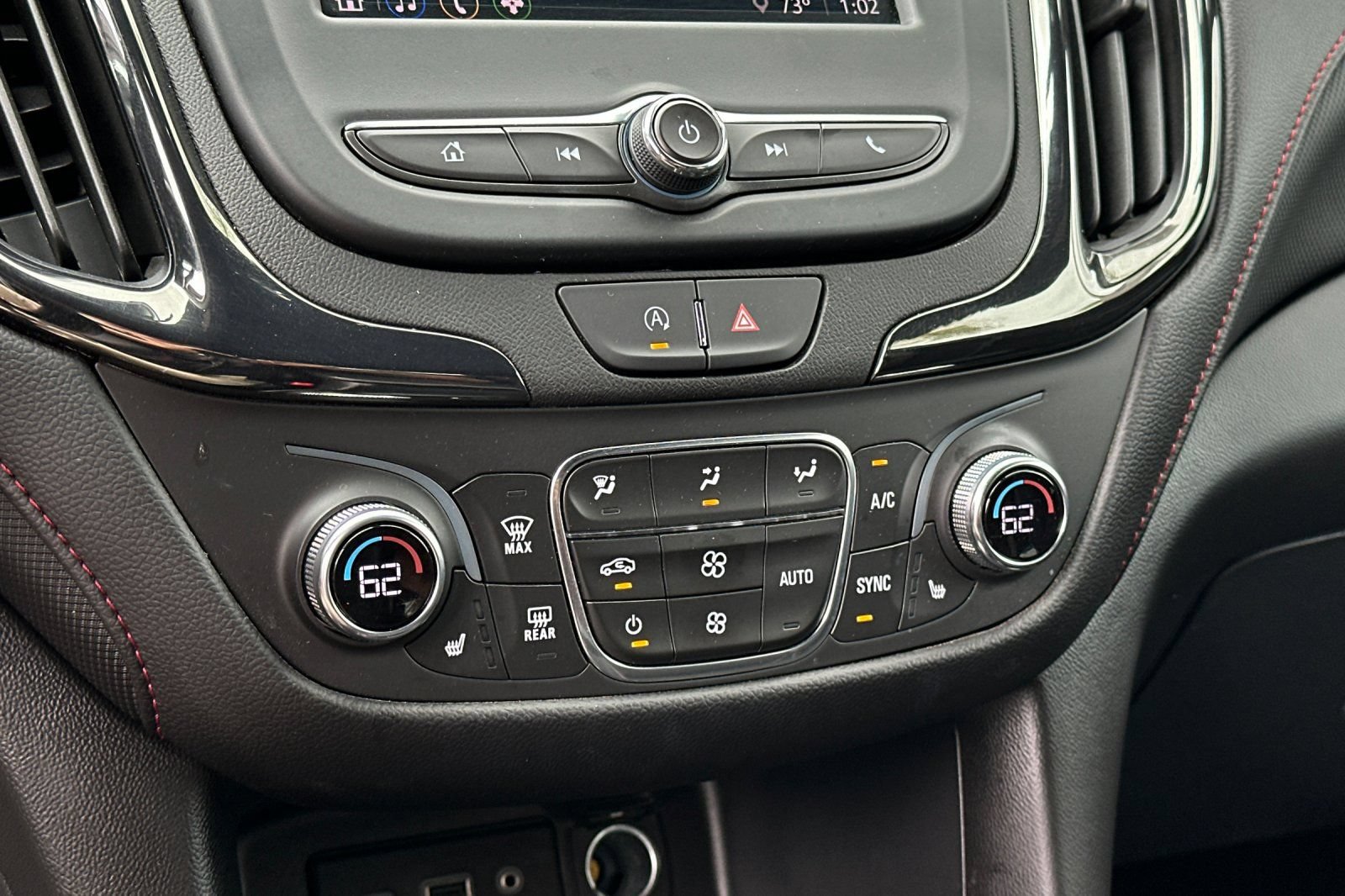 Used 2023 Chevrolet Equinox RS FWD image 27