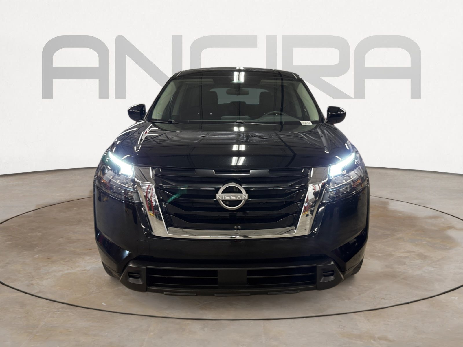 Used 2024 Nissan Pathfinder S FWD image 5